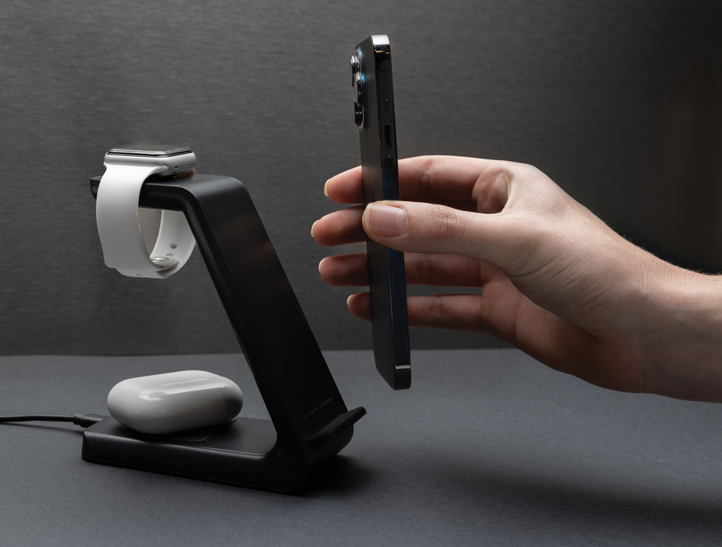 Sinken, Waschbeckenhahn, Telefon, Person, Handy, Smartphone-Ständer, Telefonhalter, Smartwatch, Ladestation, Drahtloses Ladepad, Smartphone, Ladehalterung,  kabelloses Ladegerät, Smartwatch, AirPods-Hülle