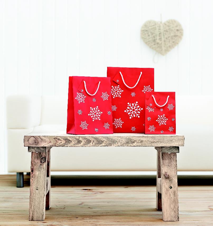 Weihnachtsgeschenke, rote Taschen, Schneeflocken, Geschenkverpackung, Tasche, Weihnachtsgeschenke, Geschenkverpackung, rote Geschenkbeutel, Schneeflocken, Rot, Weihnachtstüten, Geschenkbeutel, rote Tüten, Schneeflocken, Dekoration