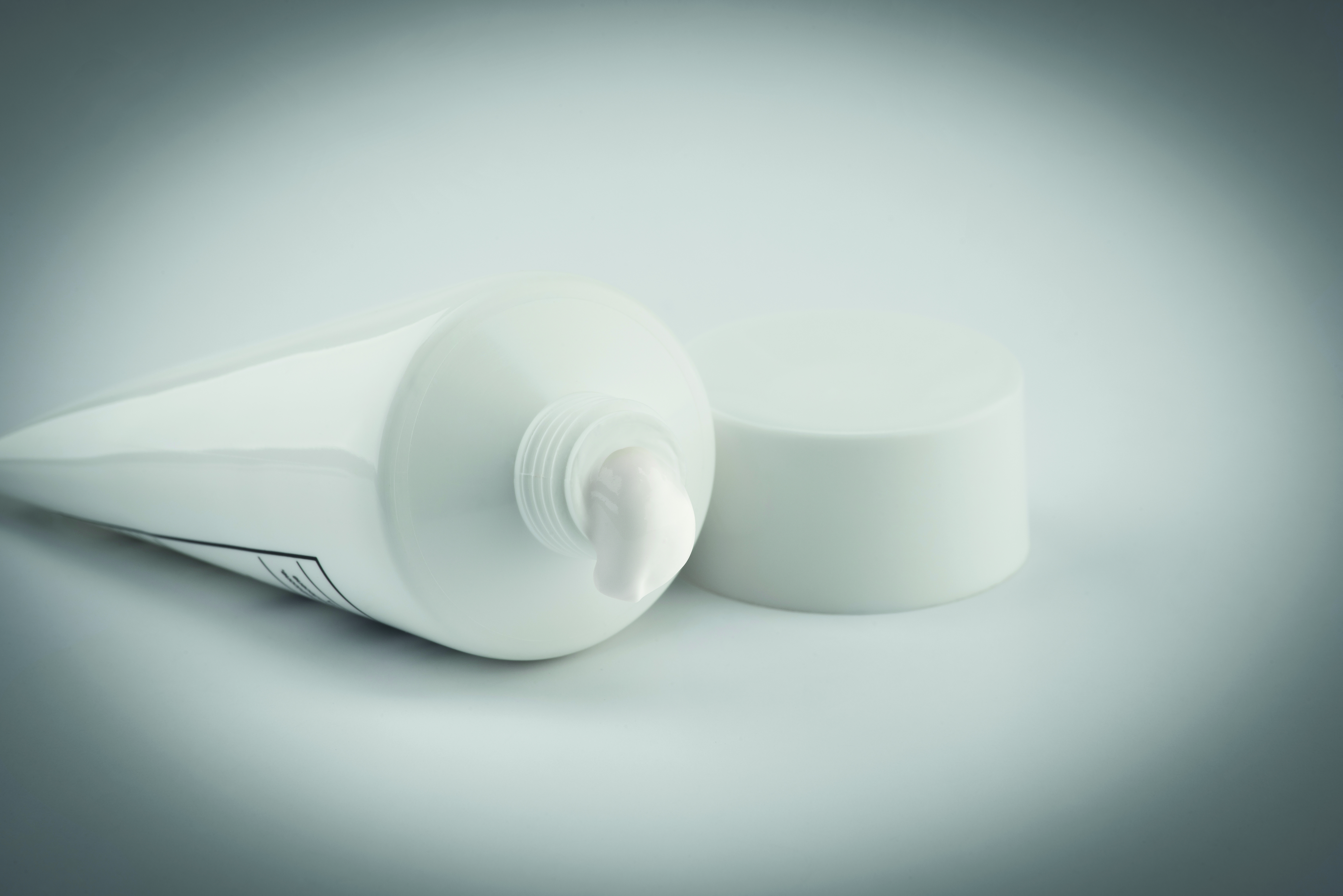 SUNCARE TUBE