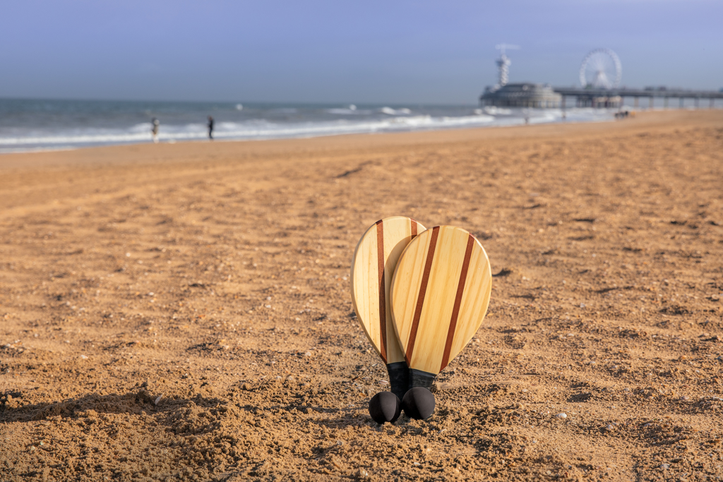Flossen, Tauchflossen, Holz, Struktur, Strand, strand, strandspiel, flossen, schwimmflossen, sonnenstrand, Schwimmflossen, Tauchflossen, Holzflossen, Sandstrand, Strandbild, Schuhe, Flossen, Strandbild, Sand, Strandurlaub
