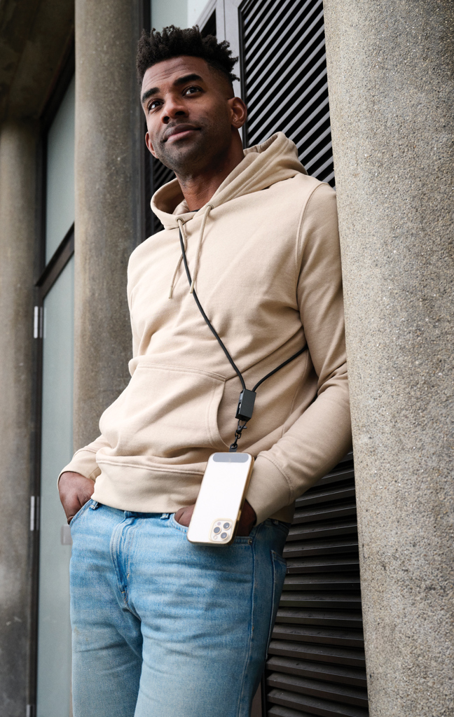 Hosen, Langarm, Jeans, Person, Lächeln, hoodie, beige, hooded sweatshirt, phone holder, lanyard, Hoodie, Beige, Kordelzug, Kompakthalterung, Smartphone-Halter, Hoodie, Beige, Kapuzensweatshirt, Vordertasche, Smartphone-Halter