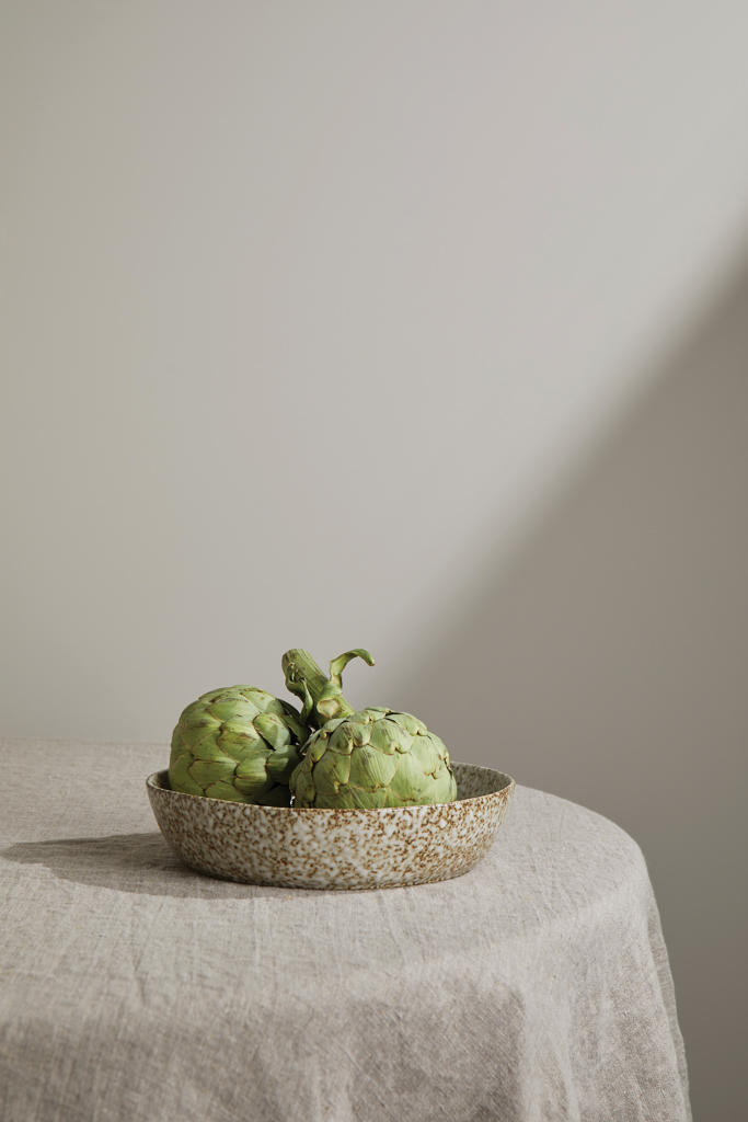 Artischocken, Artischocke, Schale, Suppenteller, Gemüse, Artischocken, Artischocke, Schale, Grün, Gemüse, Artischocken, Artischocke, Schale, Gemuese, Tischdecke