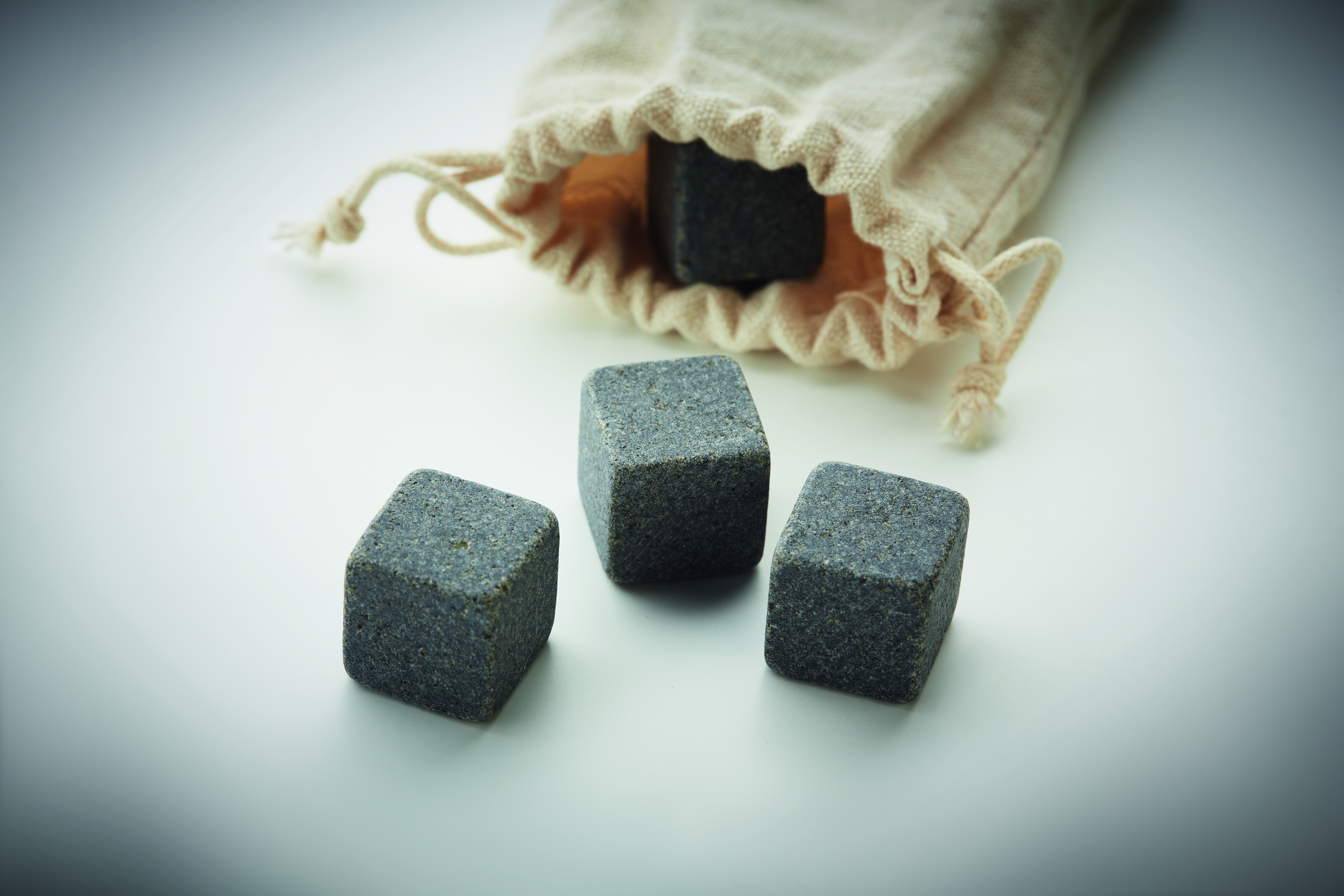 ROCKS