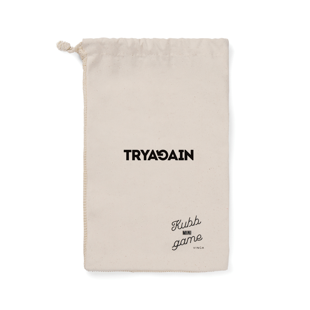 strassenbeutel, drawstring_tasche, canvas_tasche, minimalistisches_design, Kubb_mini_game, Canvas-Tasche, Zugschnur-Tasche, Naturfarbe, minimalistisch, Kubb Mini-Spiel, canvas bag, drawstring bag, minimal design, Kubb game, Vinga